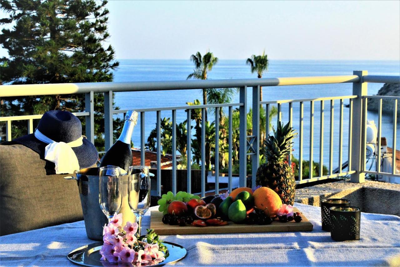 Coral Blue Bay Villa Коралова Затока Екстер'єр фото