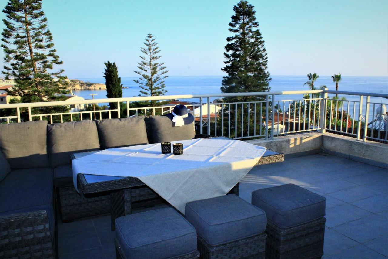 Coral Blue Bay Villa Коралова Затока Екстер'єр фото