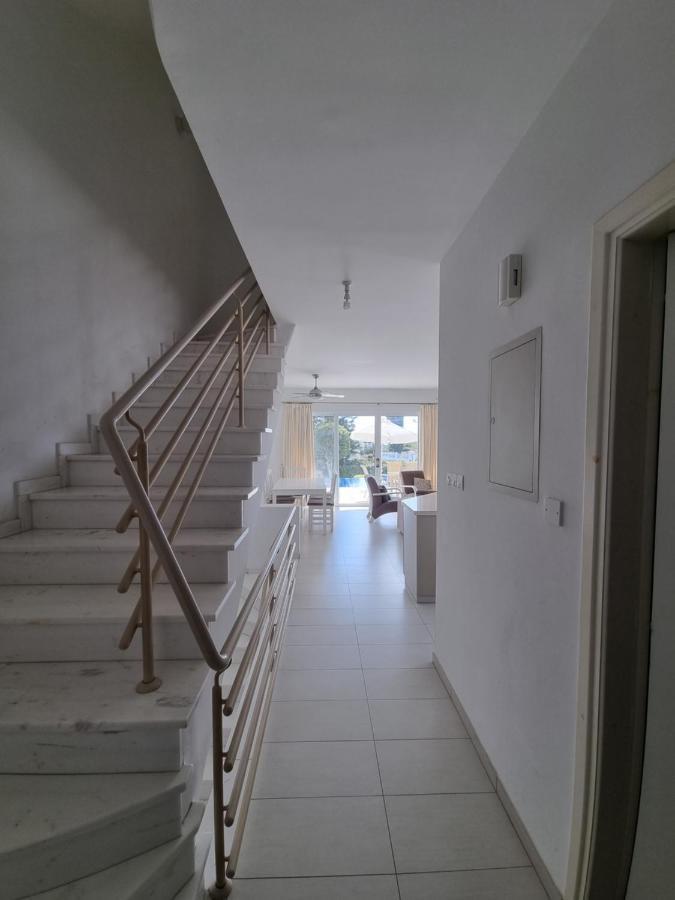 Coral Blue Bay Villa Коралова Затока Екстер'єр фото