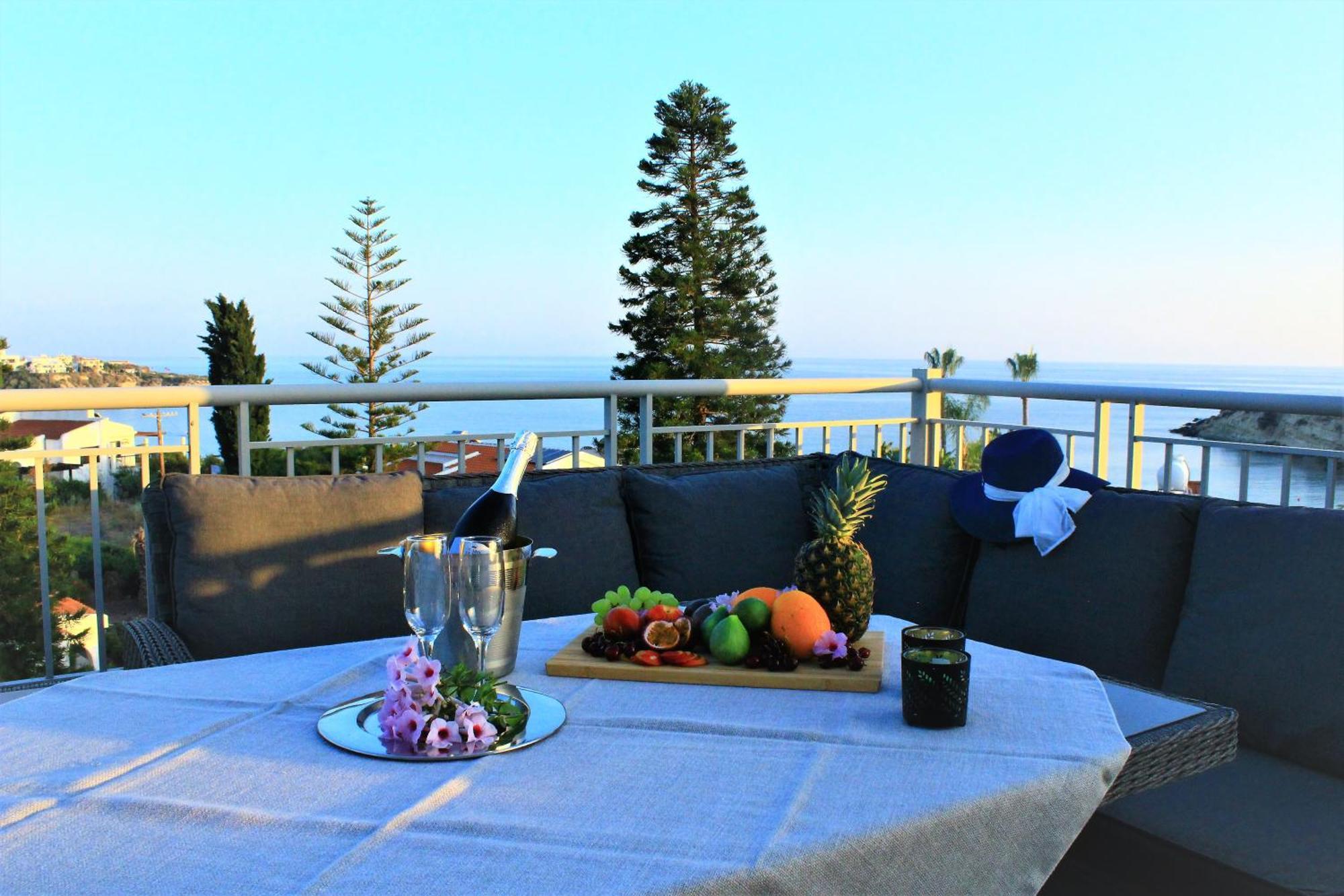 Coral Blue Bay Villa Коралова Затока Номер фото
