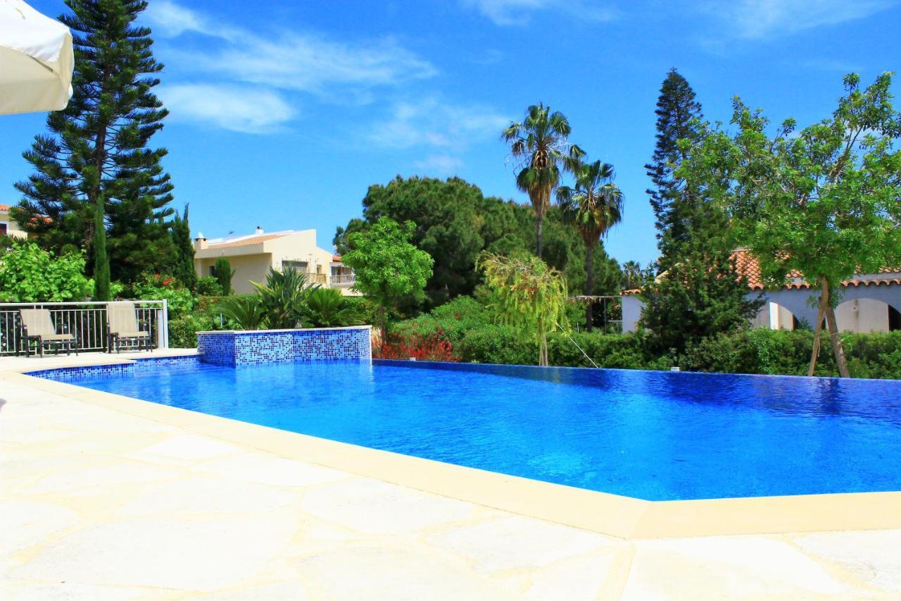 Coral Blue Bay Villa Коралова Затока Екстер'єр фото
